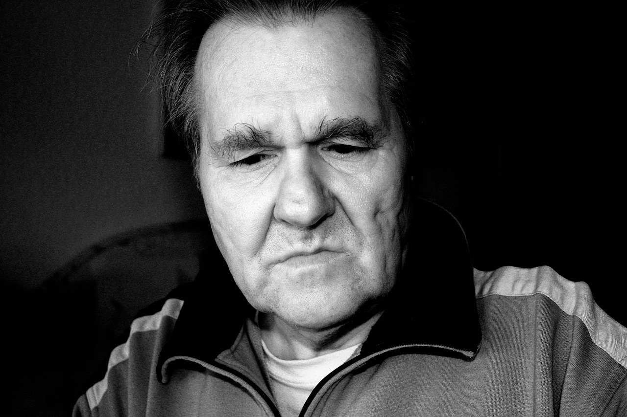 Ce este degenerescența maculară: cauze, simptome, transmitere și tratament